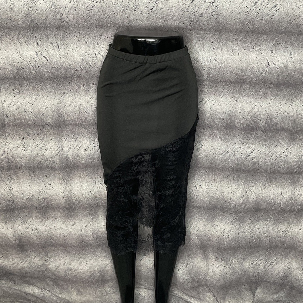 Chic Asymmetrical Black Lace Skirt